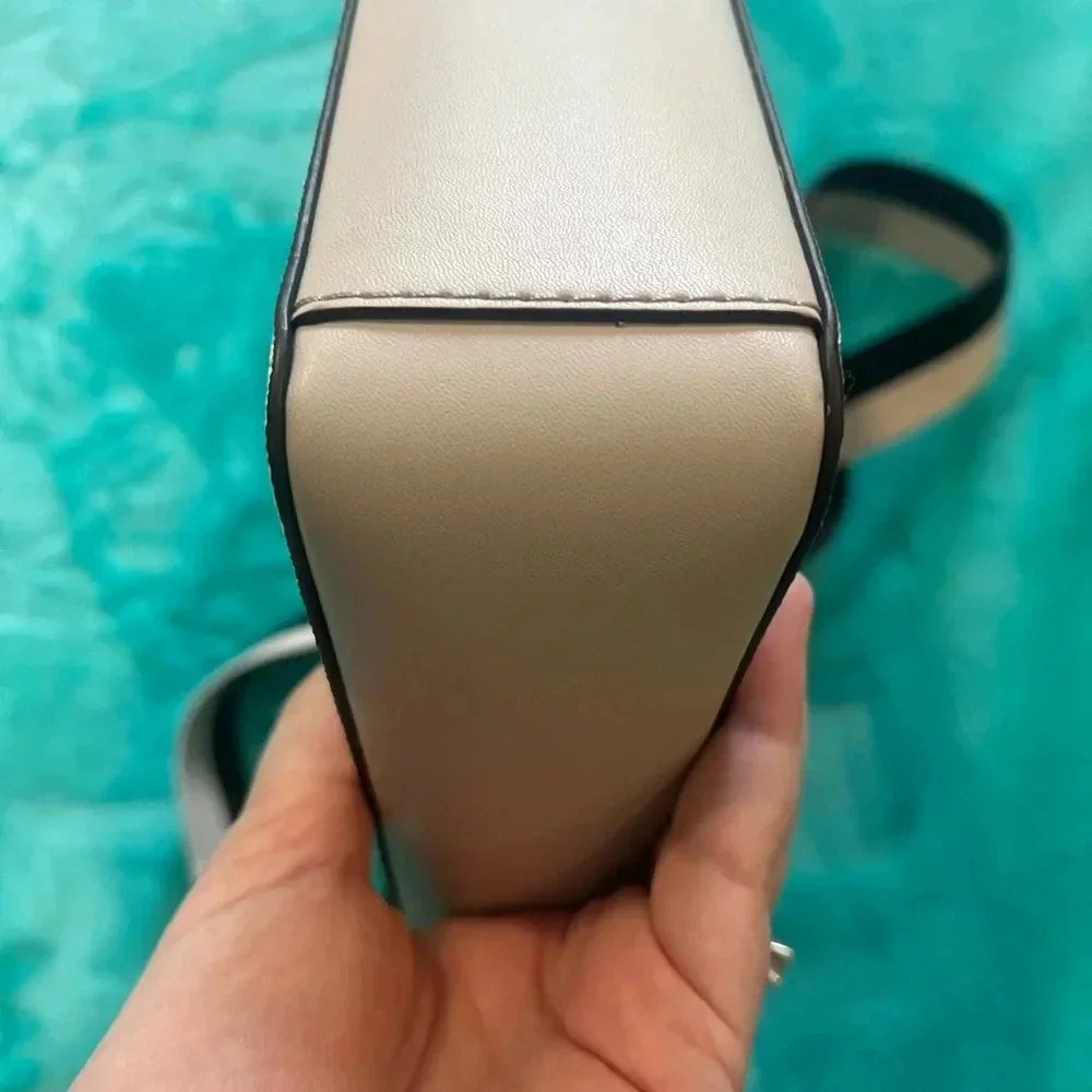 Michael Kors white jet set crossbody with chunky strap new with tags - Picture 4 of 9